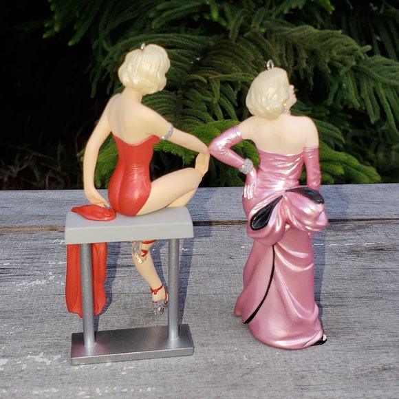 Hallmark Marilyn Monroe Ornaments - Picture 5 of 10